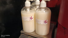Load image into Gallery viewer, PurpleButterfly Body Wash