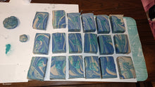 Load image into Gallery viewer, Aloe vera and basil shampoo bars 2024.