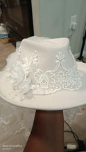 Load image into Gallery viewer, Fedora with lace bridal hat.
