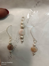 Load image into Gallery viewer, Jasper earrings and pendant.
