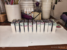 Load image into Gallery viewer, Black Raspberry and Vanilla soap
